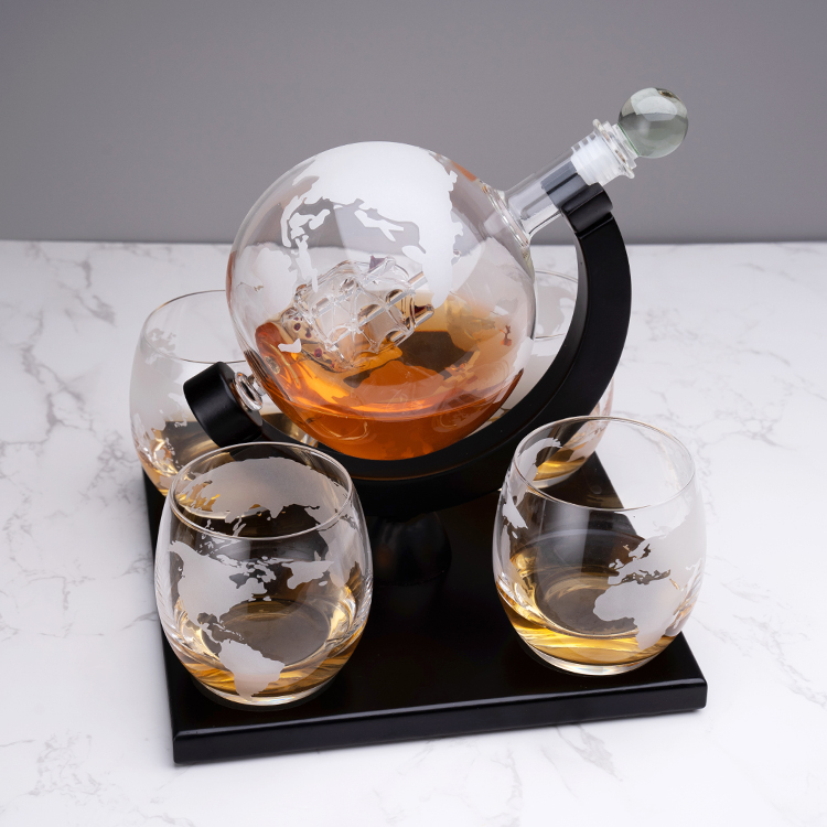 Factory Sale Custom 850ML High - огляд і ціна Decanter Globe Set