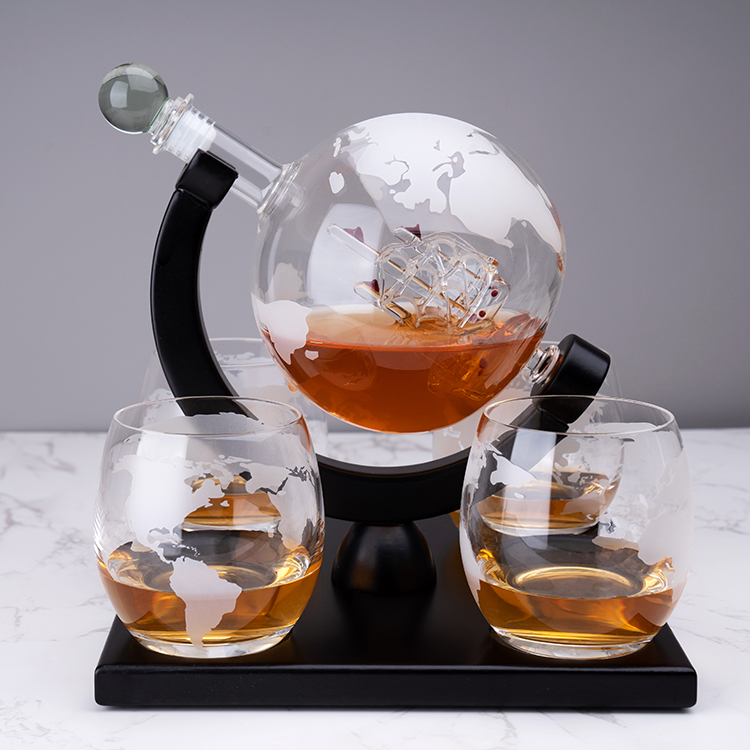 Factory Sale Custom 850ML High - огляд і ціна Decanter Globe Set