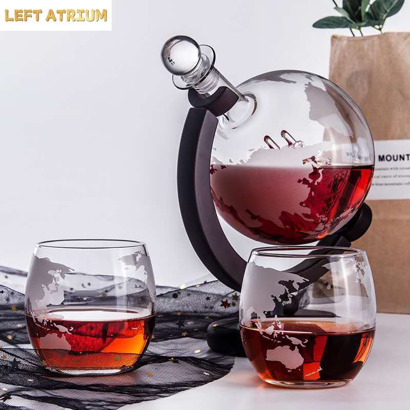Glass globe shaped decanter, w - огляд і ціна Decanter Globe Set